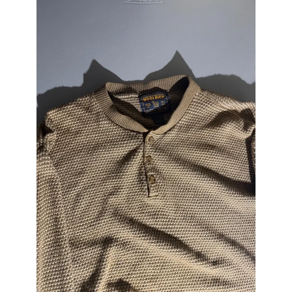 Woolrich John Rich and Bros Mens Henley Sweater Tan Waffle Knit Vintage USA
